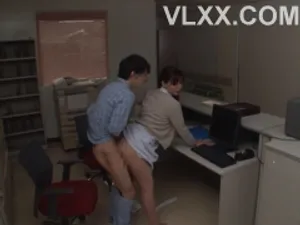 Hợp lớp gặp lại người mình thầm thương trộm nhớ năm xưa, tôi vẫn yêu như những ngày đầu